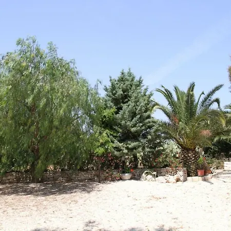 Beatrice Villa Serranova